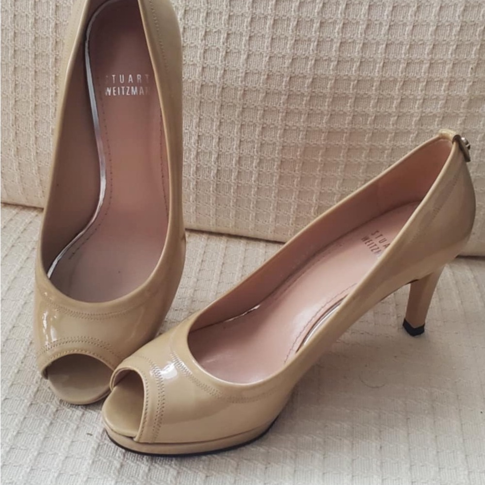 Stuart Weitzman Nude Patent Pumps